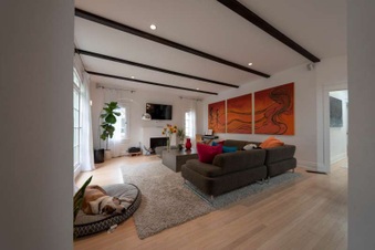 Enlarge photo 19