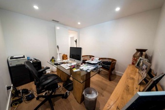 Enlarge photo 39