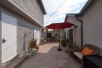 Enlarge photo 70