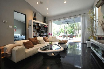 Enlarge photo 11