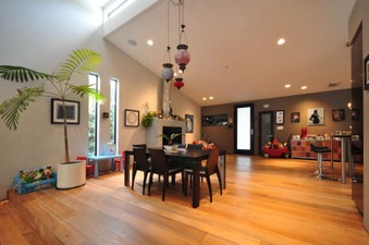 Enlarge photo 25