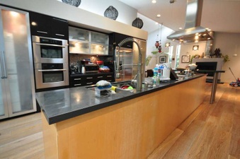 Enlarge photo 27