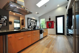 Enlarge photo 28