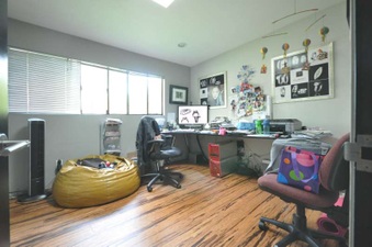 Enlarge photo 33