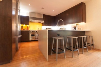 Enlarge photo 24