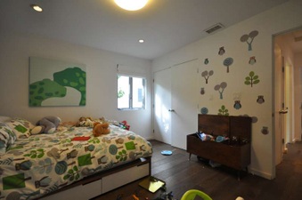 Enlarge photo 47