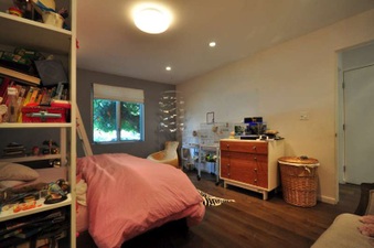 Enlarge photo 51