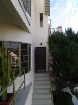Enlarge photo 29