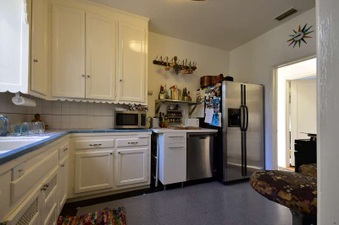 Enlarge photo 64