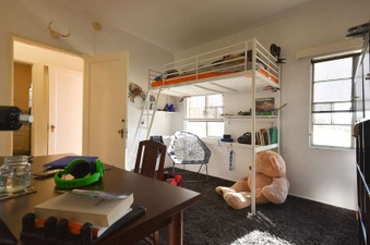 Enlarge photo 80