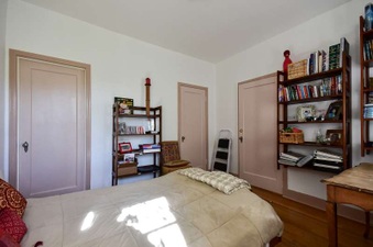 Enlarge photo 113