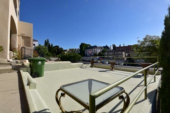 Enlarge photo 126