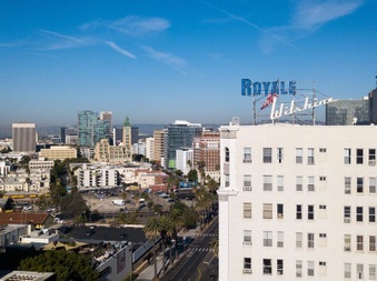 Wilshire Royale