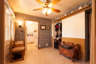 Enlarge photo 47