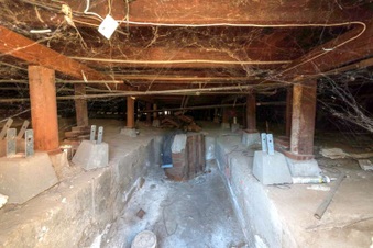 Enlarge photo 44