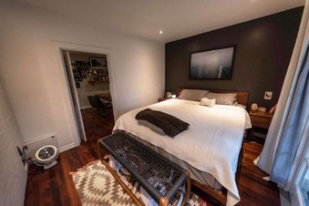Enlarge photo 35