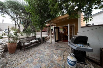 Enlarge photo 70