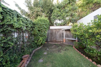 Enlarge photo 47