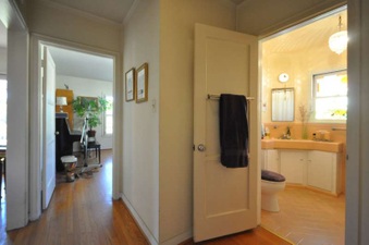 Enlarge photo 33