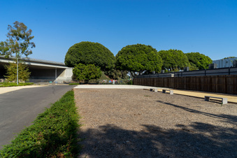 Enlarge photo 102