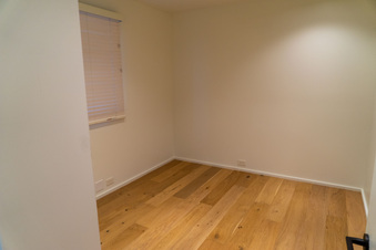 Enlarge photo 112