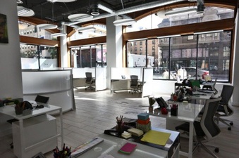 Enlarge photo 52