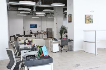 Enlarge photo 35