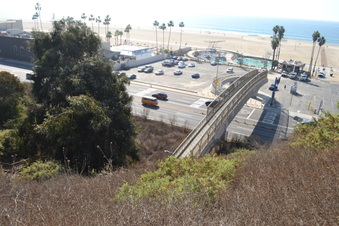 Enlarge photo 16