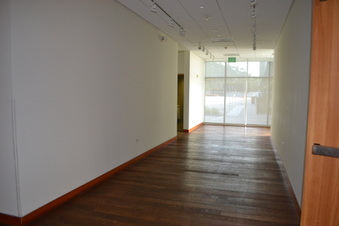 Enlarge photo 36