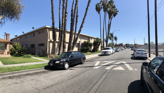 9820 Victoria Ave - SOUTH GATE
