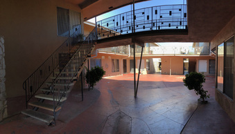 Enlarge photo 11