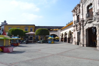 Enlarge photo 13