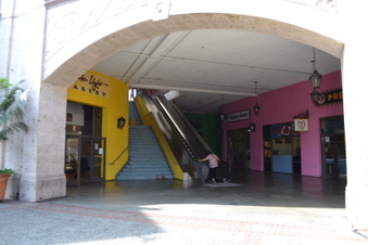 Enlarge photo 4