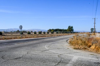 Enlarge photo 35