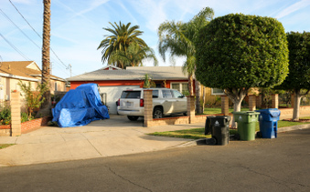 13646 Sunburst St - Arleta