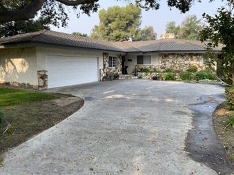 Alvarez House