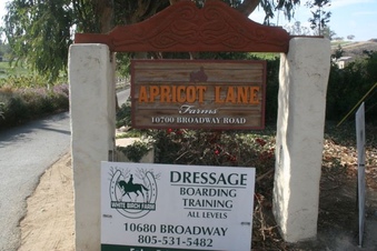Apricot Lane Farms