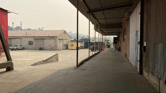 Enlarge photo 17