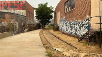 Enlarge photo 9