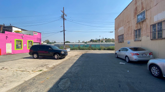 Enlarge photo 23