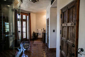 Enlarge photo 8