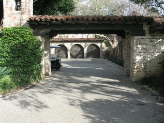Enlarge photo 176