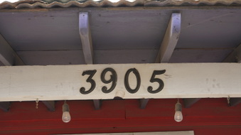 ABANDONED GAS STATION - PIRU