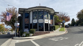 23030 Lyons Ave