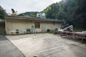 Enlarge photo 15