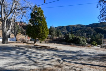Enlarge photo 15