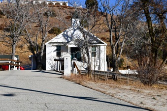 Enlarge photo 32