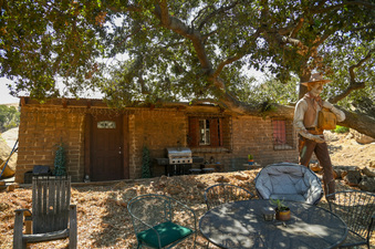 Enlarge photo 13