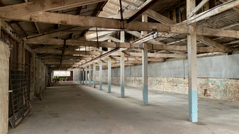 Enlarge photo 17