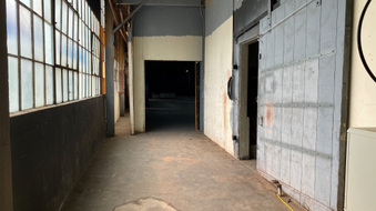 Enlarge photo 33